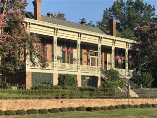 Historic real estate listing for sale in Vicksburg, MS